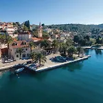 Amazing Home In Splitska-Supetar *