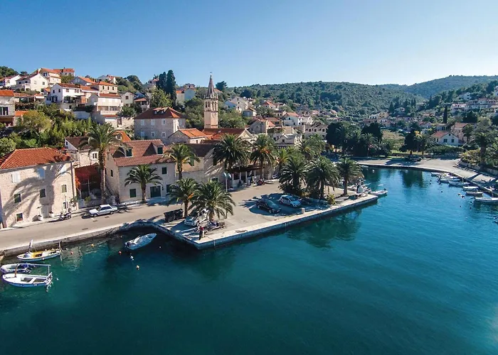 In Splitska-supetar With Wifi *